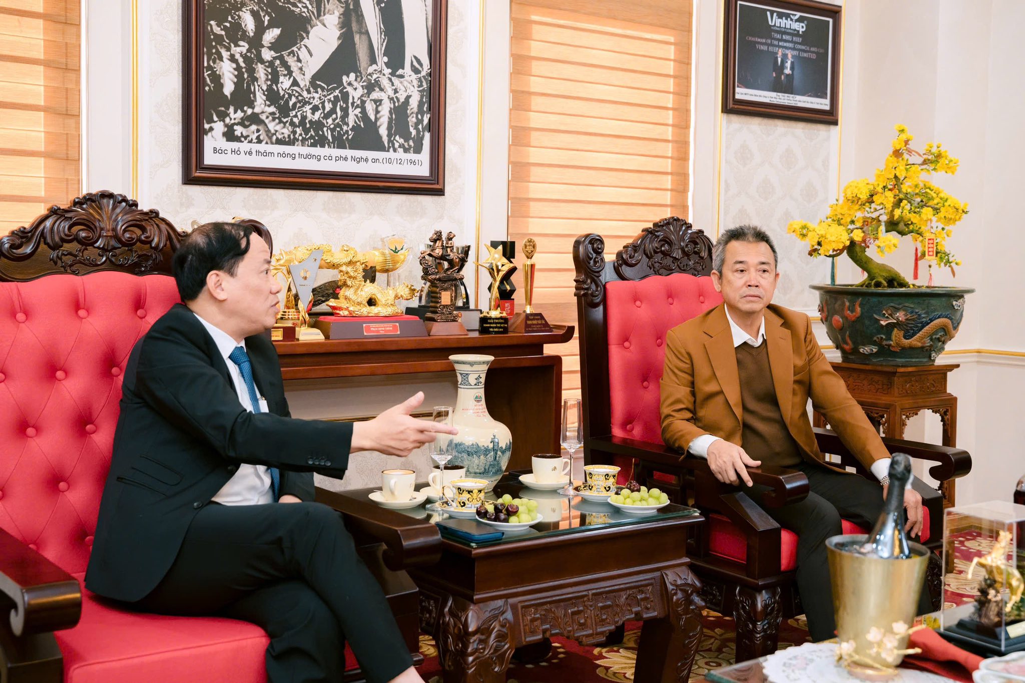 Chủ tịch UBND tỉnh Phạm Anh Tuấn kỳ vọng Công ty Vĩnh Hiệp sẽ có những bước đột phá trong năm 2026.