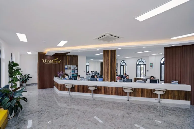 Reception and product display area at the Vinh Hiep office